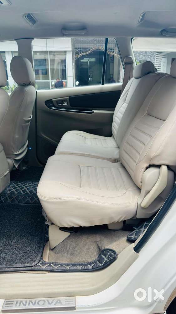 Toyota Innova 2.5 Z Diesel 7 Seater, 2014, Diesel