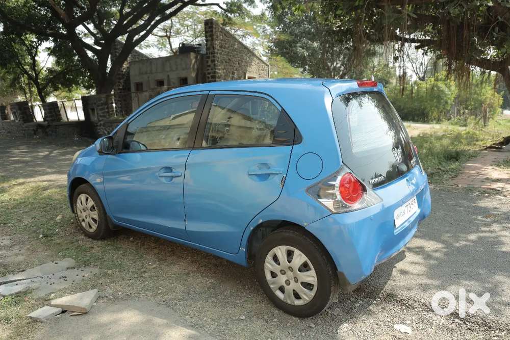 Honda Brio 2013 Petrol Urgent Sell