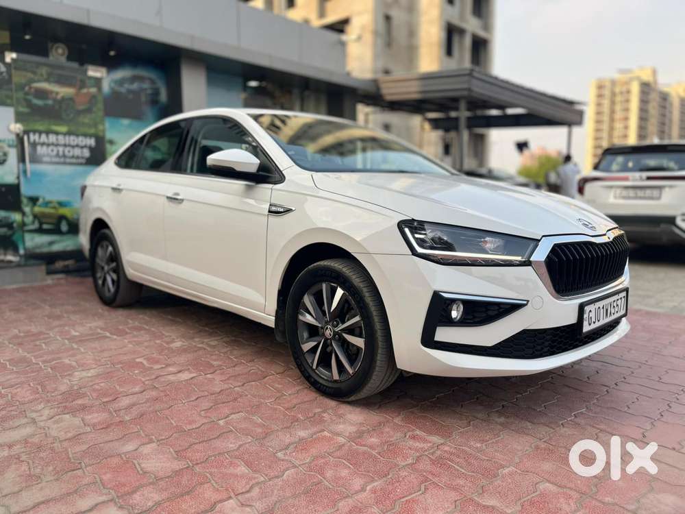 Skoda Slavia Style 1.0l Tsi At, 2025, Petrol
