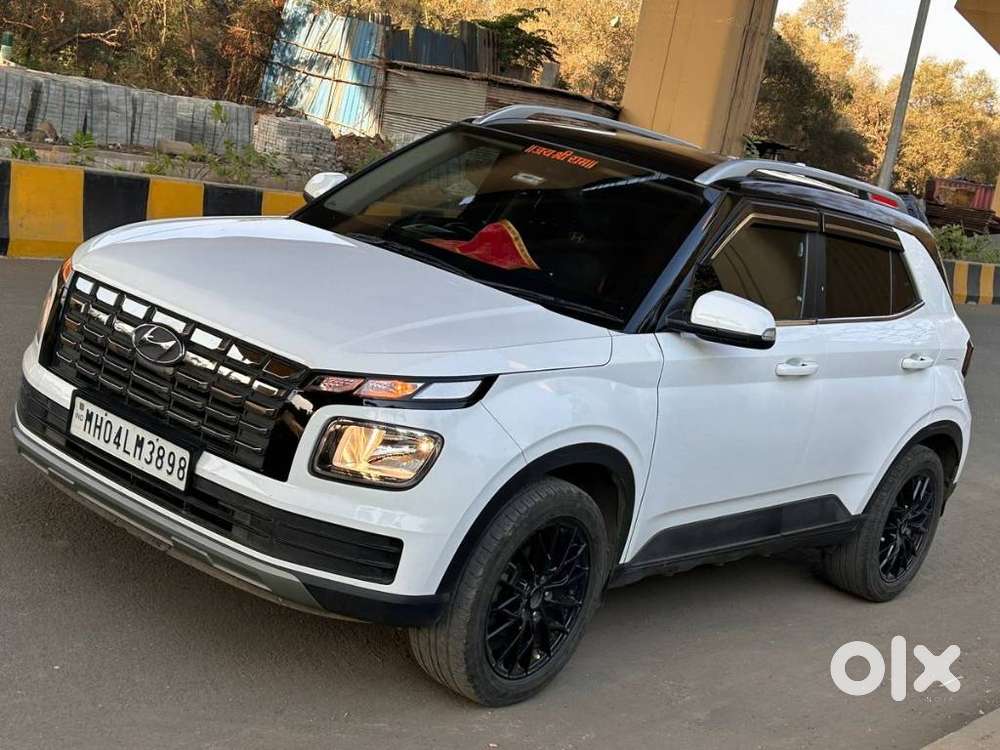 Hyundai Venue Sx (o) Mt 1.5 Diesel, 2023, Diesel