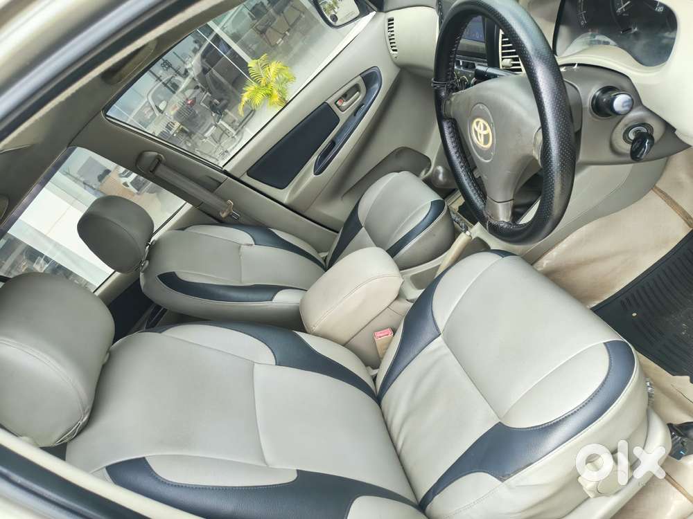 Toyota Innova 2.5 G4 Diesel 8-seater, 2011, Diesel
