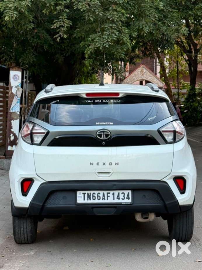 Tata Nexon 1.2 Revotron Xm (s), 2020, Petrol