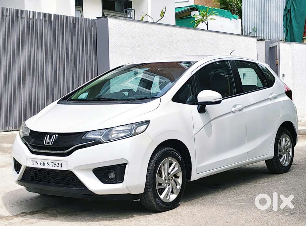 Honda Jazz V Automatic, 2016, Petrol