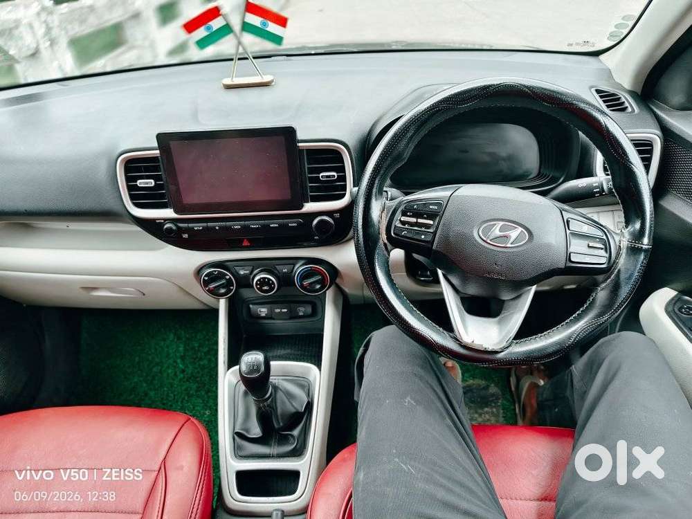 Hyundai Venue 1.2 S (o), 2023, Petrol
