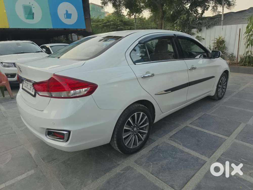 Maruti Suzuki Ciaz Alpha 1.5 At, 2022, Petrol