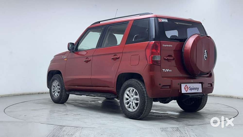 Mahindra Tuv 300 Mhawk100 T8 Dual Tone, 2016, Diesel