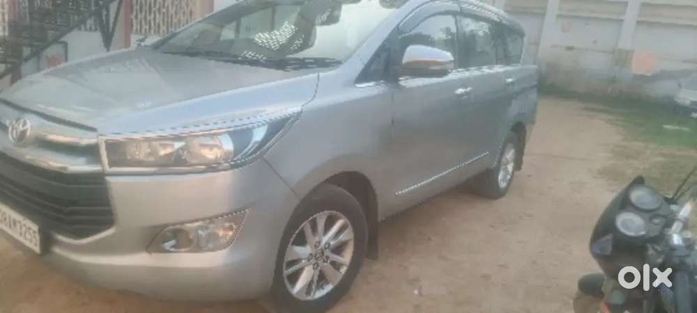 Toyota Innova Crysta 2016 Diesel 130000 Km Driven
