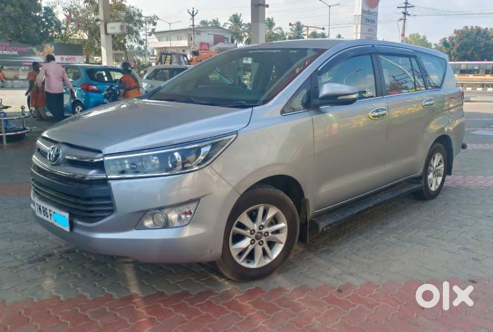 Toyota Innova Crysta 2.4 V, 2016, Diesel