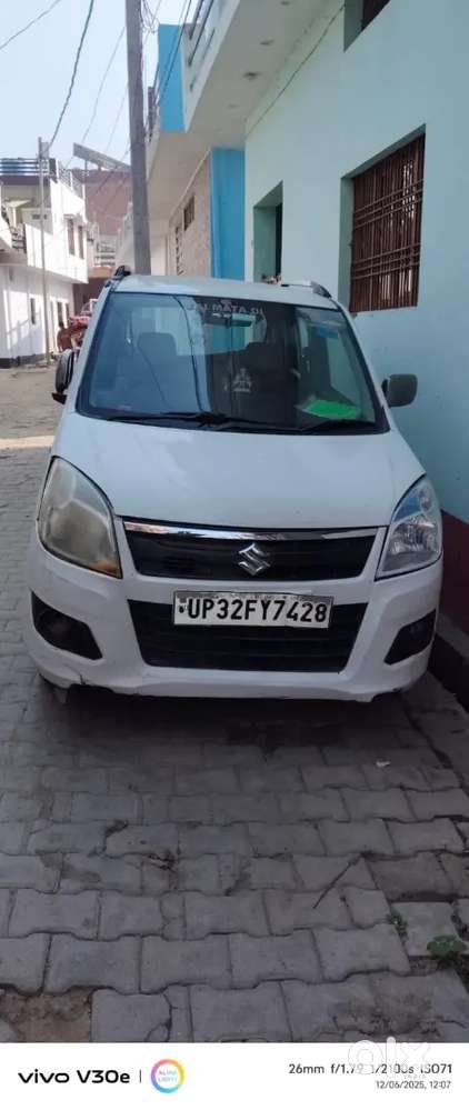 2nd Owner Maruti Suzuki Wagon R 2014 Lxi