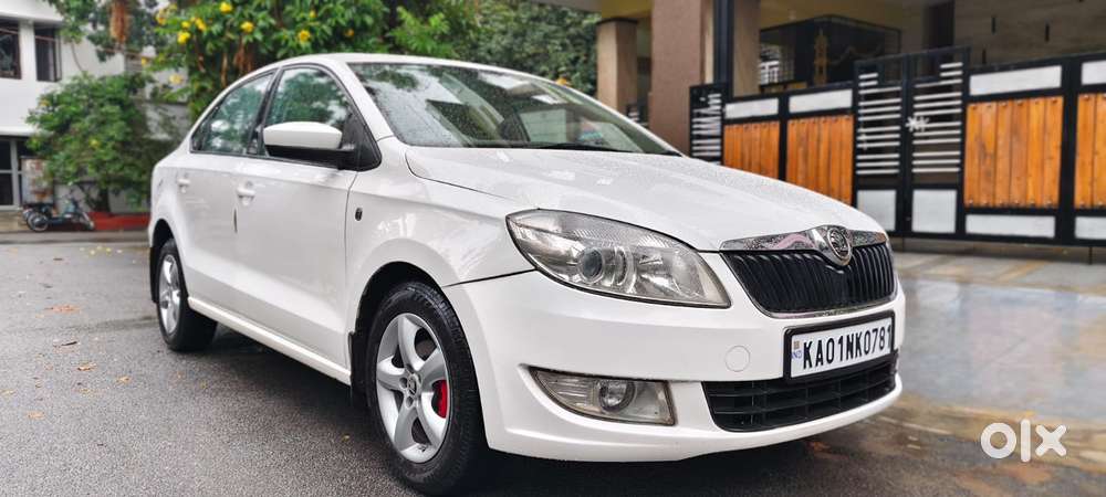 Skoda Rapid 1.6 TDI Ambition Plus Alloy, 2014, Diesel