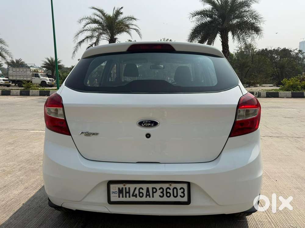 Ford Figo Ambiente, 2015, Petrol