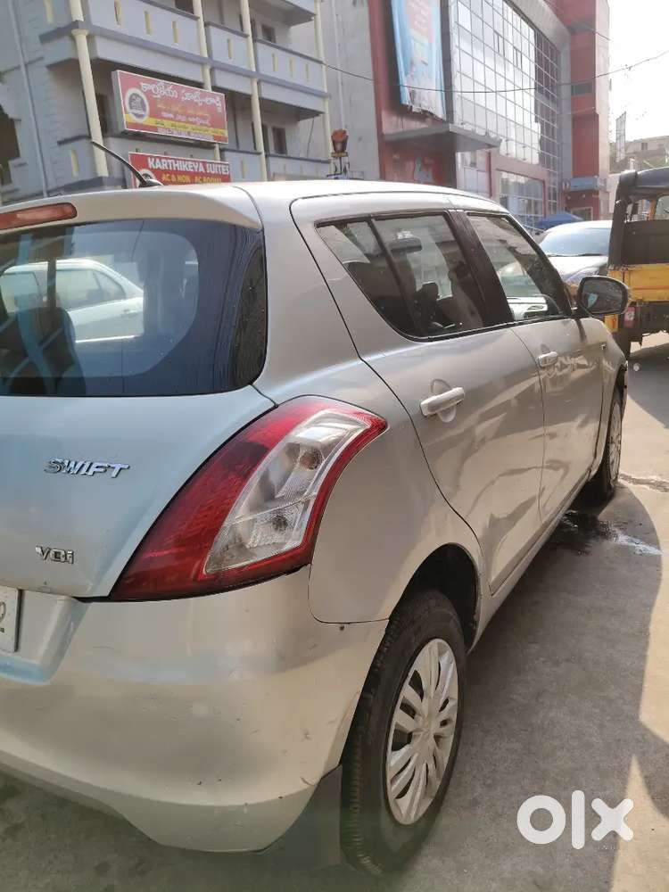 Maruti Suzuki Swift 2016