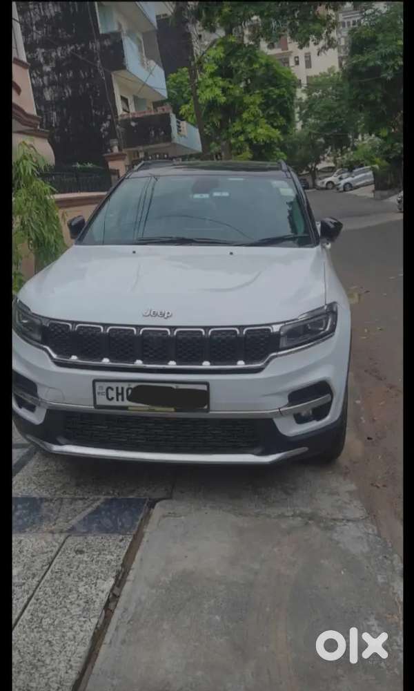 Jeep Meridian 2022 Diesel 28000 Km Driven