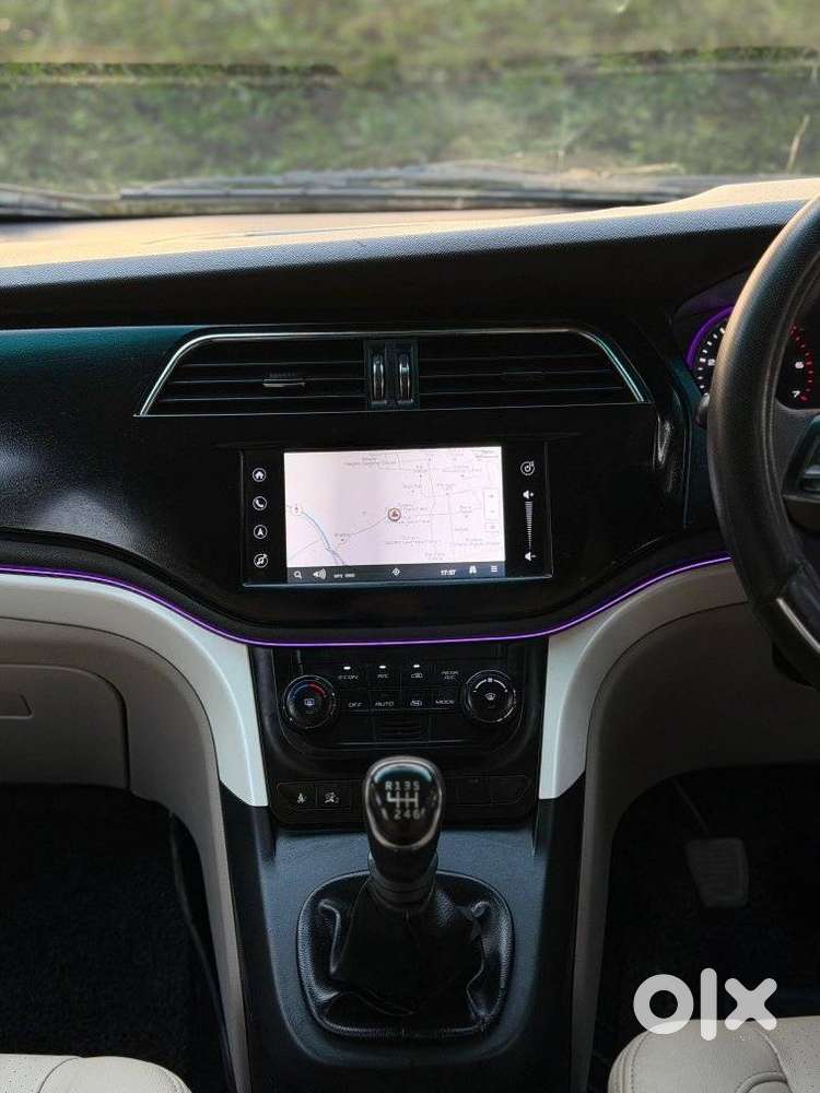 Mahindra Marazzo M8 8str, 2018, Diesel