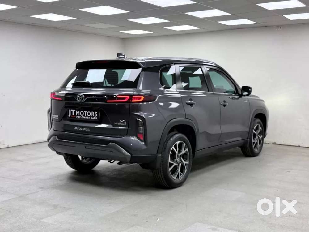 Toyota Urban Cruiser Hyryder 1.5 V Hybrid, 2024, Petrol