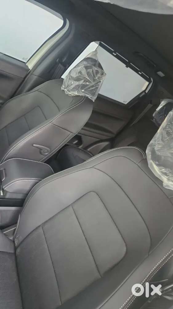 Tata Harrier Fearless × Plus 2025 Dual Tone