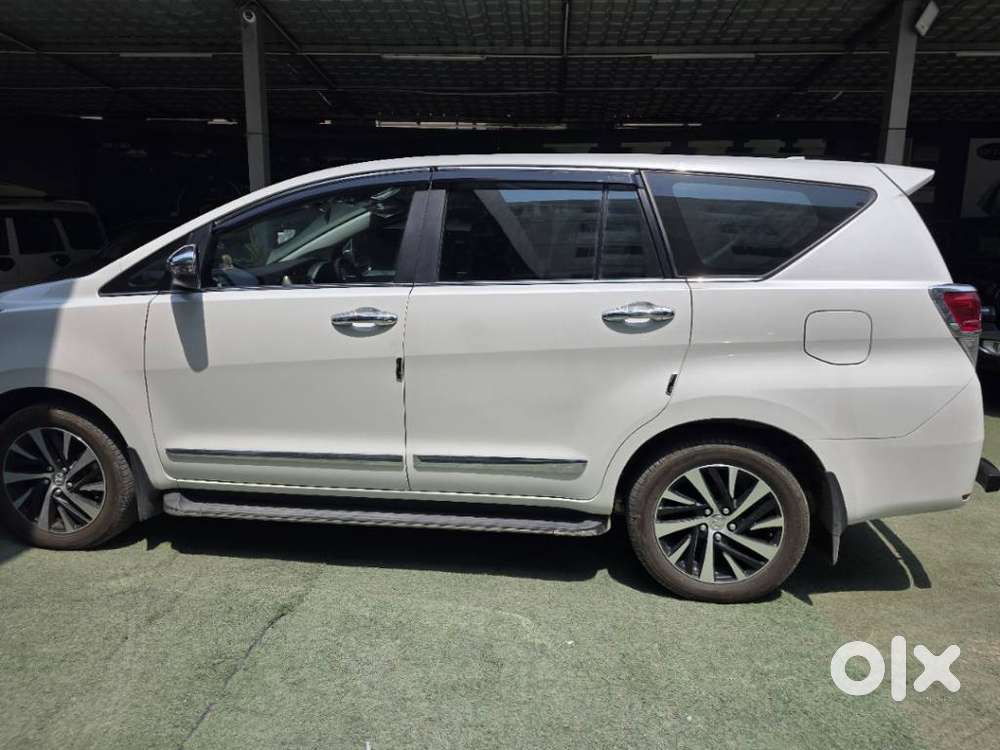 Toyota Innova Crysta Zx 2.4 Diesel 7 Seater, 2025, Diesel