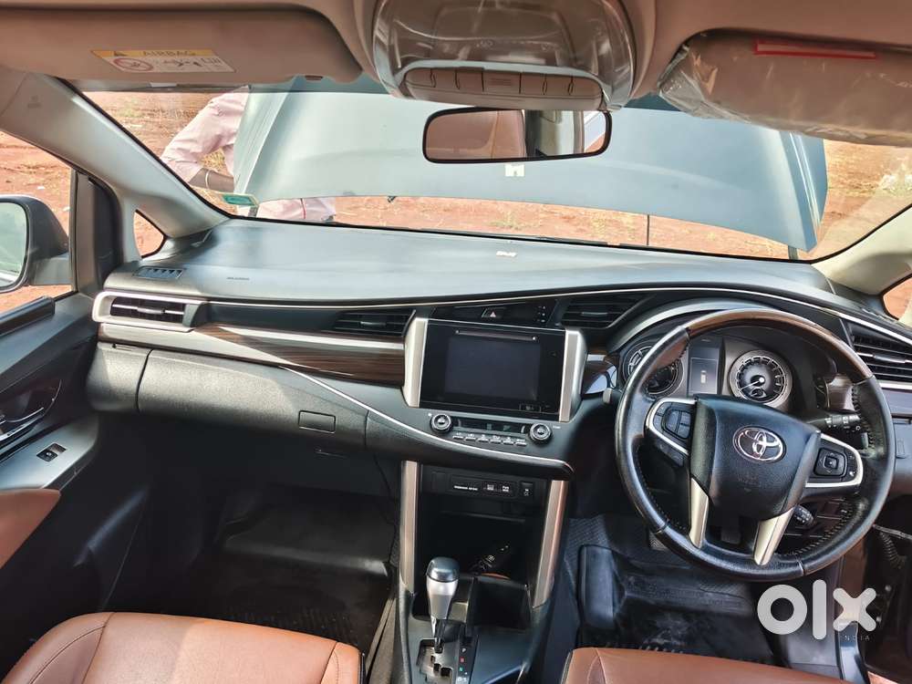 Toyota Innova Crysta 2.8z Automatic, 2018, Diesel