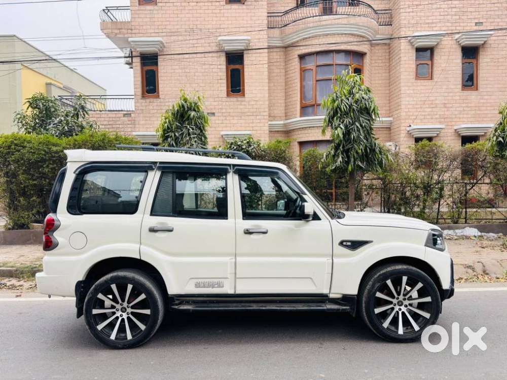 Mahindra Scorpio S5 Plus, 2022, Diesel