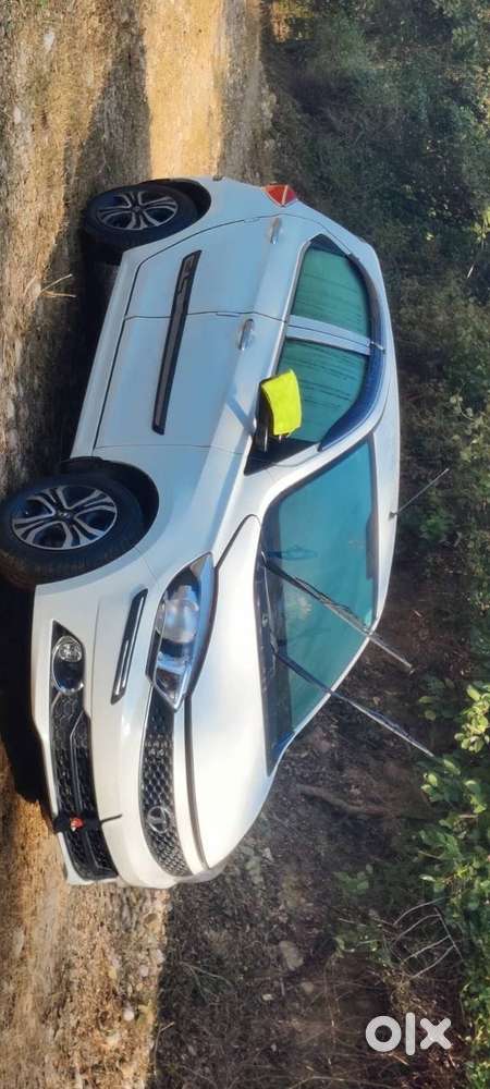 Tata Tiago Xz