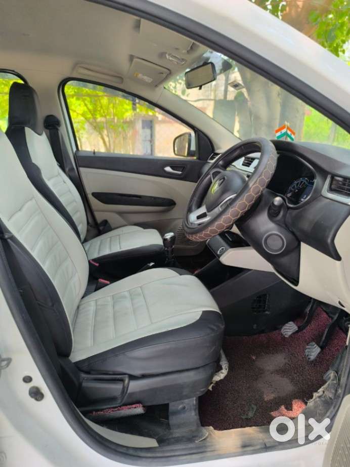 Renault Triber Rxz, 2020, Petrol