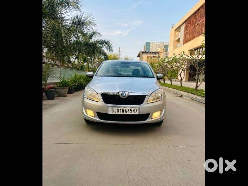Skoda Rapid 2013-2016 1.6 Mpi At Elegance, 2013, Petrol