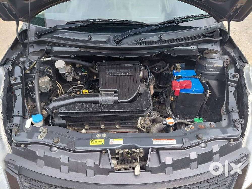 Maruti Suzuki Swift Vxi 1.2 Abs Bs-iv, 2017, Petrol
