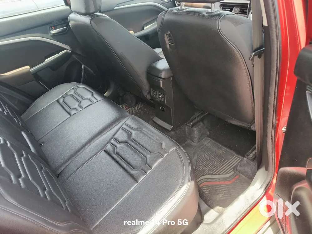 Maruti Suzuki Brezza 2022 Petrol 31500 Km Driven