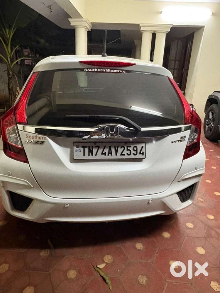 Honda Jazz 2019 Petrol Well Maintained