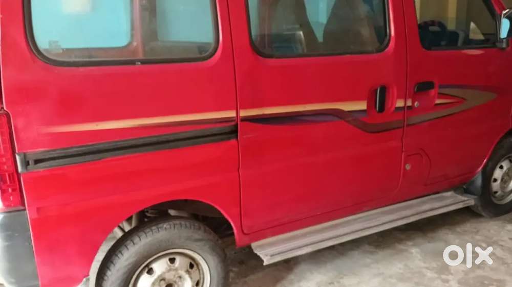 Maruti Suzuki Eeco 2011