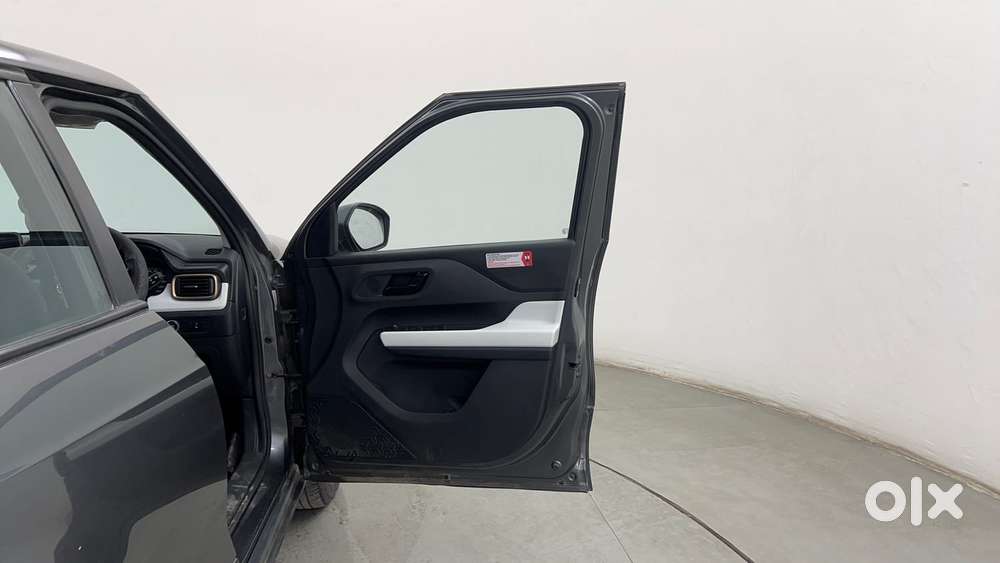 Tata Punch Accomplished Amt, 2022, Petrol