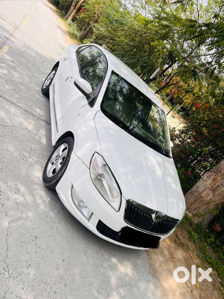 2015 Skoda Rapid Tsi Car