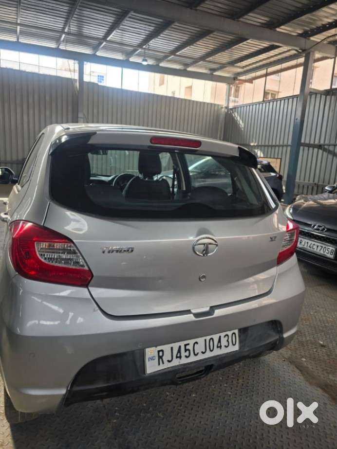 Tata Tiago, 2019, Petrol