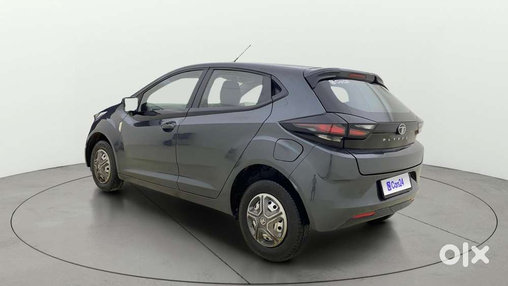 Tata Altroz 1.2 Xe, 2020, Petrol