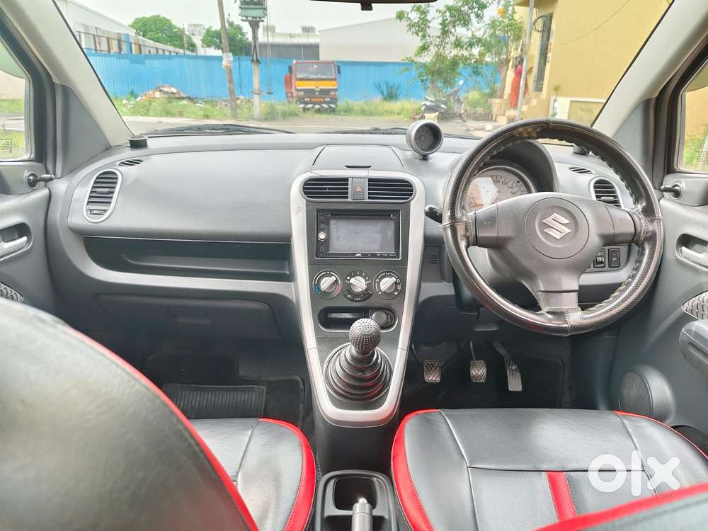 Maruti Suzuki Ritz Vxi, 2013, Petrol
