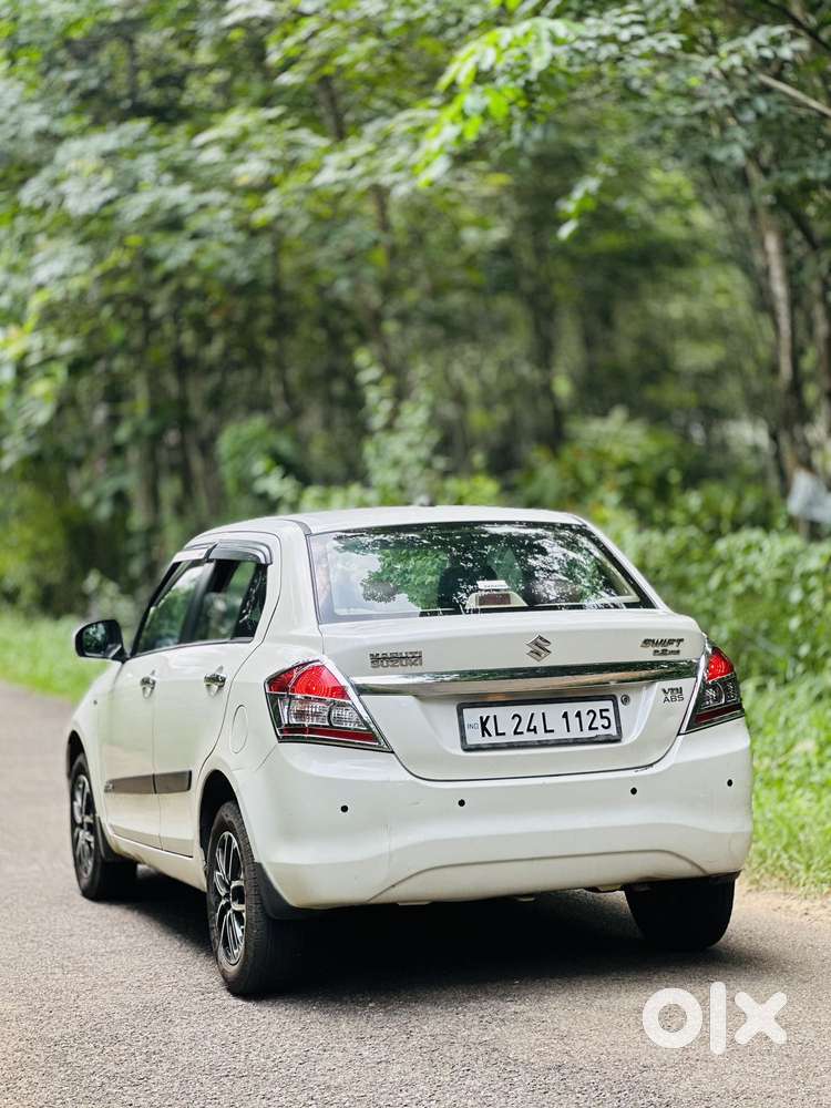 Maruti Suzuki Swift Dzire Vdi Optional, 2015, Diesel