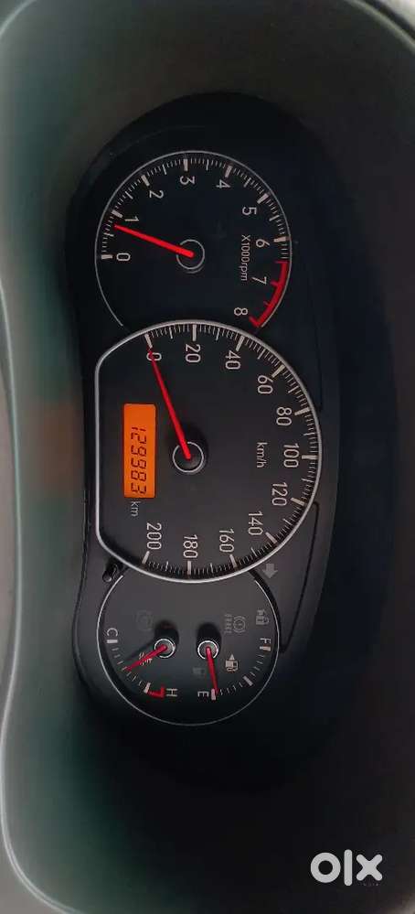 Maruti Suzuki Sx4 Vxi Cng 2010 Variant