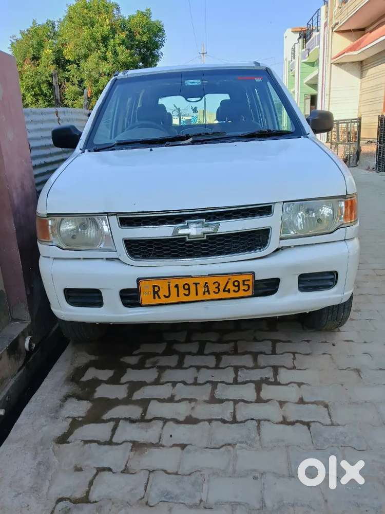 Chevrolet Tavera Ls B3 3rd Owner 2011