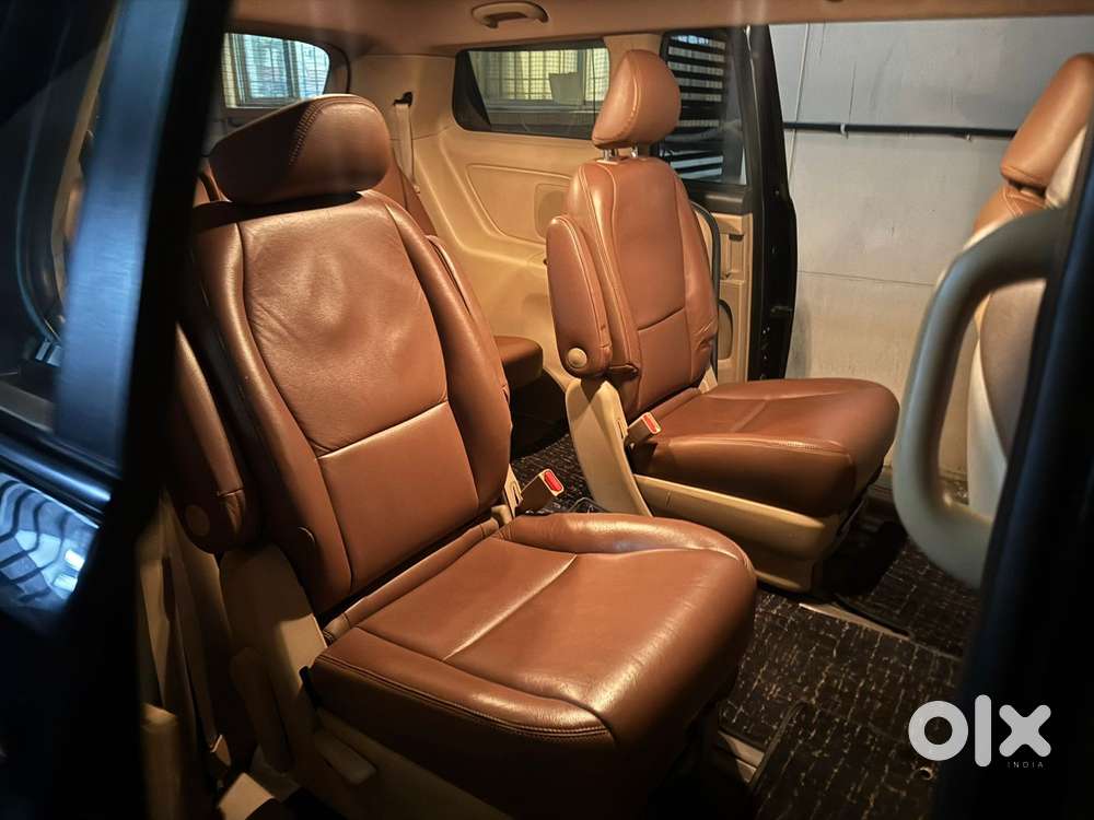 Kia Carnival Premium, 2020, Diesel