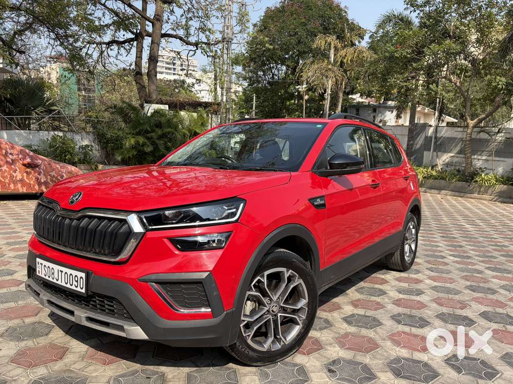 Skoda Kushaq 1.0 Tsi Style At, 2023, Petrol