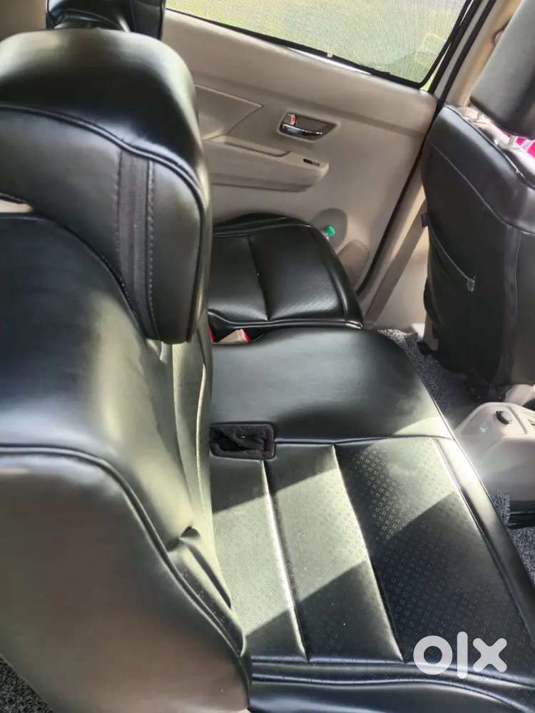 Maruti Ertiga Vxi 2024