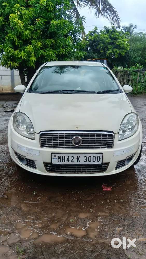 Fiat Linea Emotion 2009 Diesel Car
