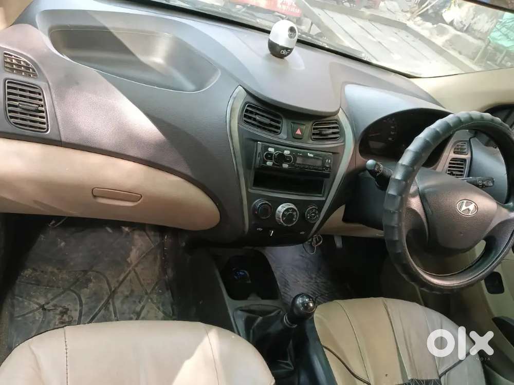 Hyundai Eon Magna + 2012