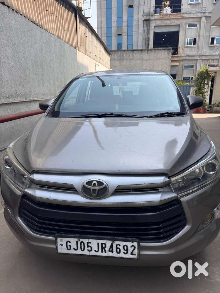 Toyota Innova Crysta 2016