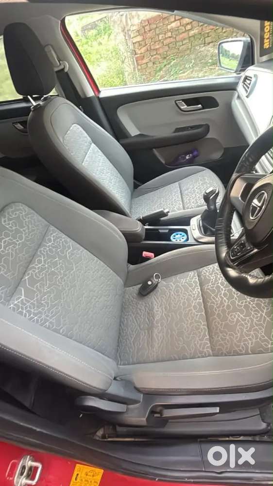 Tata Altroz 2020 Petrol Manual 79000 Km