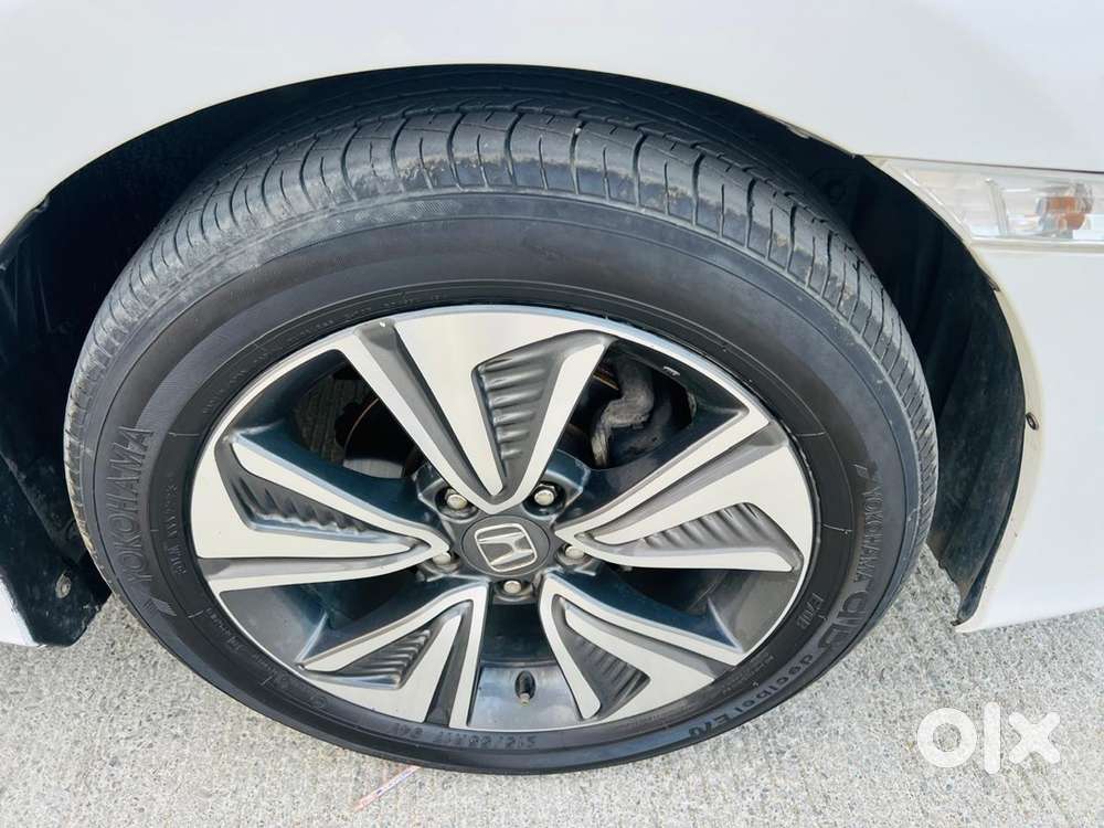 Honda Civic 2019 Diesel 98000 Km Driven