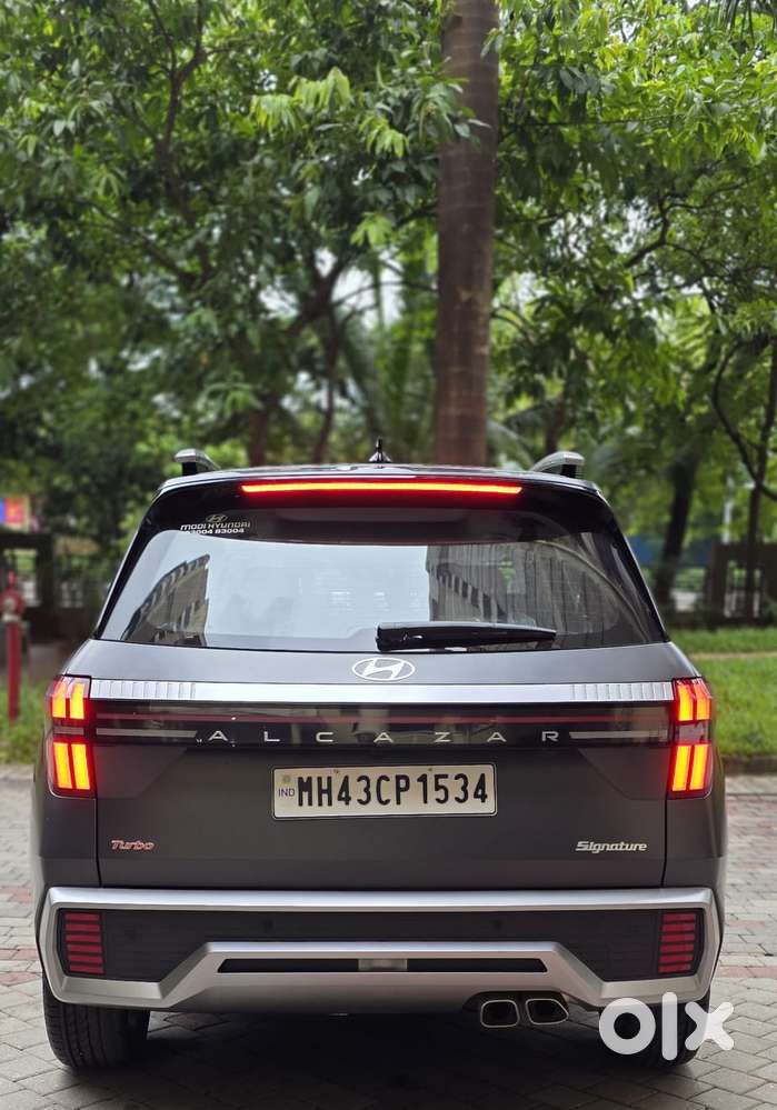 Hyundai Alcazar 1.5 Tdct Signature (o) 7s Petrol, 2025, Petrol