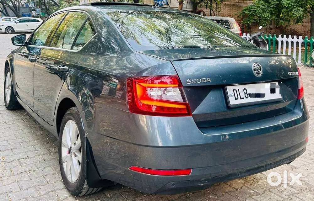 Skoda Octavia 2.0 L K Tsi At, 2018, Petrol