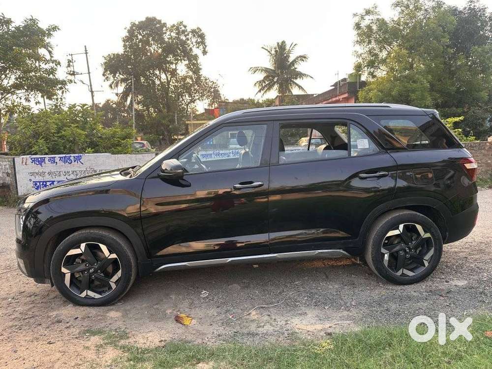 Hyundai Alcazar Signature, 2021, Petrol