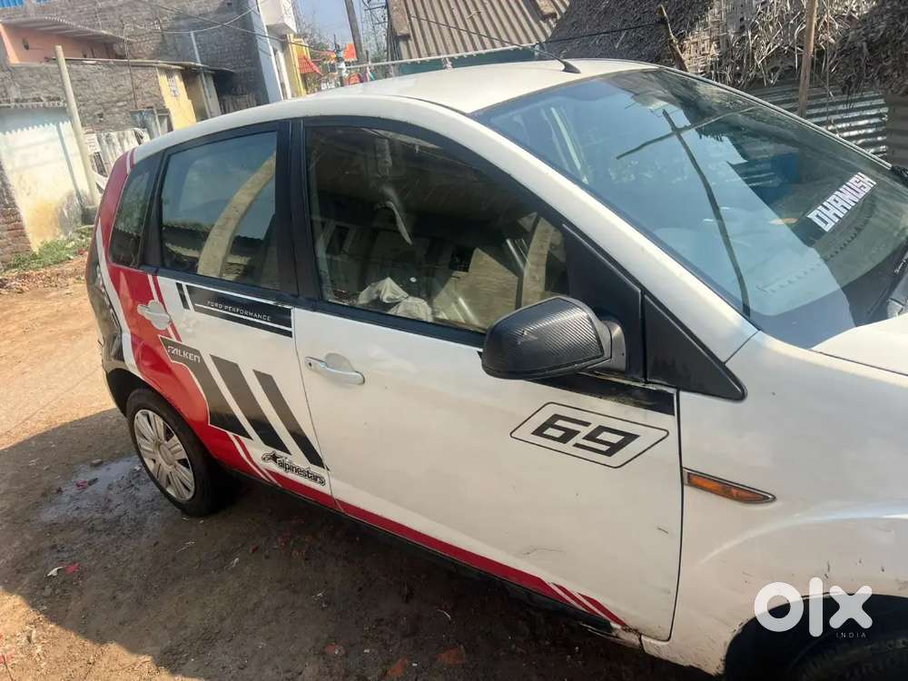 Ford Figo 2011 Diesel 100734 Km Driven